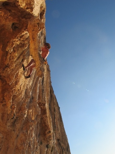Tufa climbing in Kalimnos