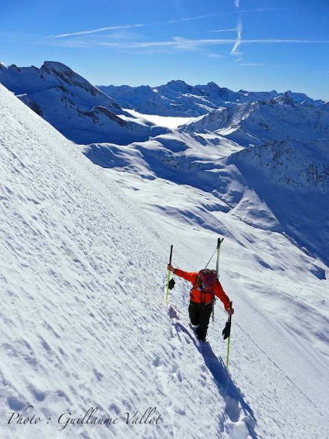 Steep track, on the way to la Taillante