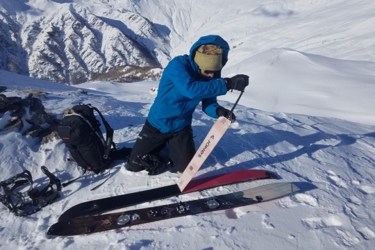 pose des peaux splitboard