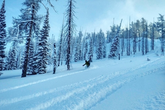 Des runs de poudreuse kazakh !